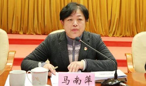 馬南萍任北海市委常委、紀(jì)委書記，曾任河池市委常委、組織部長(馬南萍簡歷圖)
