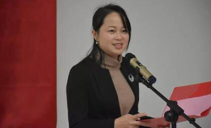 陳佳佳簡歷：防城港市投資促進局副局長陳佳佳，曾任東興市副市長，港口區副區長、旅游局局長（圖）