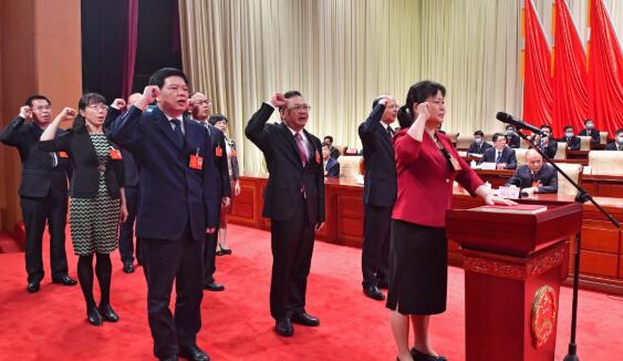 白松濤任玉林市長，楊紅任玉林市人大主任，駱華中、趙翔任副主任，陳昭祺任人大秘書長（簡歷）