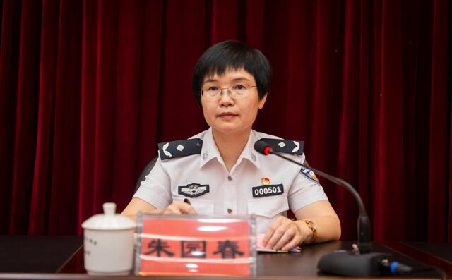 朱園春簡歷：崇左市副市長、公安局長朱園春，曾任廣西公安廳政治部副主任