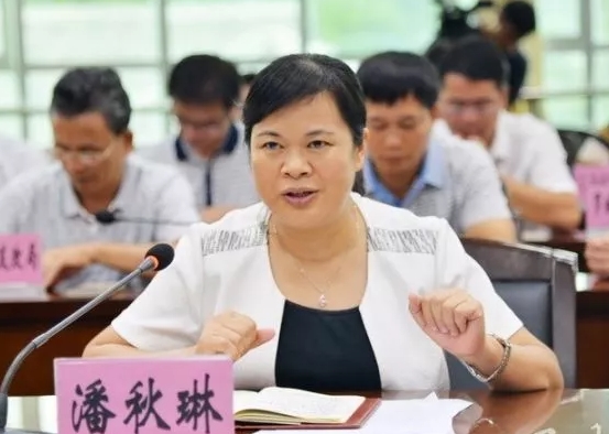 潘秋琳簡歷：河池市政協副主席潘秋琳，曾任河池市委副秘書長、羅城縣長、南丹縣委書記
