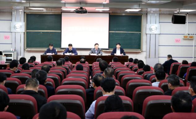 劉友誼簡歷：廣西教育廳廳長，曾任廣西醫科大學黨委書記、柳州市委副書記，唐咸僅不再擔任（劉友誼|唐咸僅簡歷）