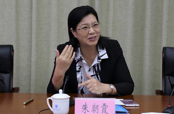 朱朝霞簡歷：廣西職業師范學院院長朱朝霞，曾任玉林市委常委、常務副市長