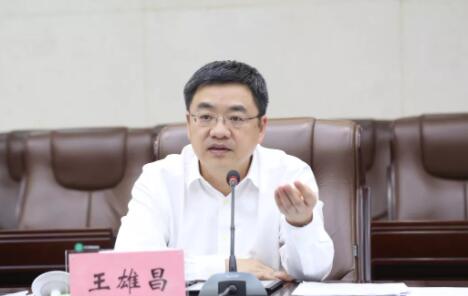 王雄昌簡(jiǎn)歷：欽州市委副書記、市長(zhǎng)王雄昌，曾任欽州自貿(mào)區(qū)常務(wù)副主任、常務(wù)副市長(zhǎng)