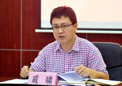 戚嘯簡歷：河池市宜州區委副書記、區長戚嘯，曾任金城江區委常委、常務副區長，宜州區委常委、組織部部長