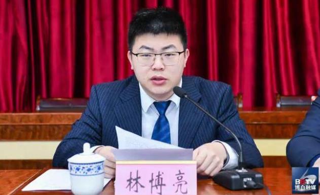 林博亮簡歷：玉林龍潭產業園區主任林博亮，曾任博白縣委常委、常務副縣長
